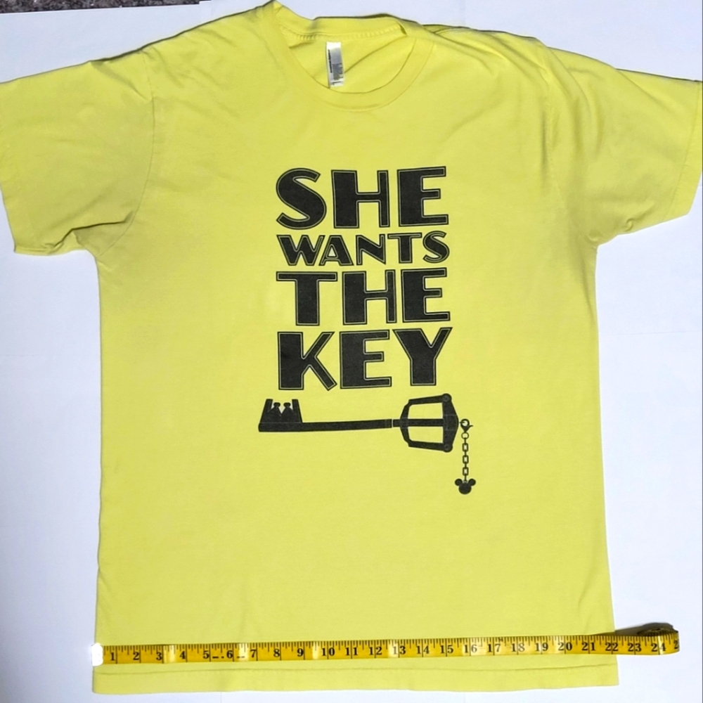 Kingdom Hearts She Wants The Key - Large T Shirt